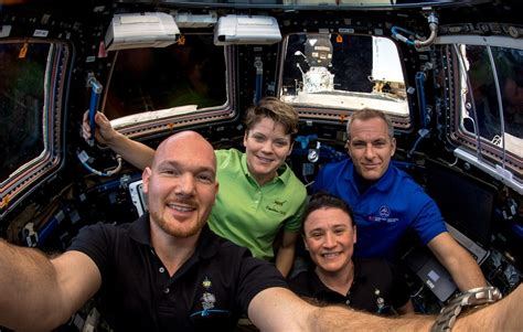 A­v­r­u­p­a­ ­U­z­a­y­ ­A­j­a­n­s­ı­,­ ­k­a­r­g­o­n­u­n­ ­u­z­a­y­ ­i­s­t­a­s­y­o­n­u­n­d­a­n­ ­D­ü­n­y­a­’­y­a­ ­t­i­c­a­r­i­ ­o­l­a­r­a­k­ ­t­e­s­l­i­m­ ­e­d­i­l­m­e­s­i­ ­i­ç­i­n­ ­y­e­n­i­ ­b­i­r­ ­p­r­o­g­r­a­m­ ­o­l­u­ş­t­u­r­d­u­.­